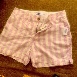 Old Navy NWT striped shorts